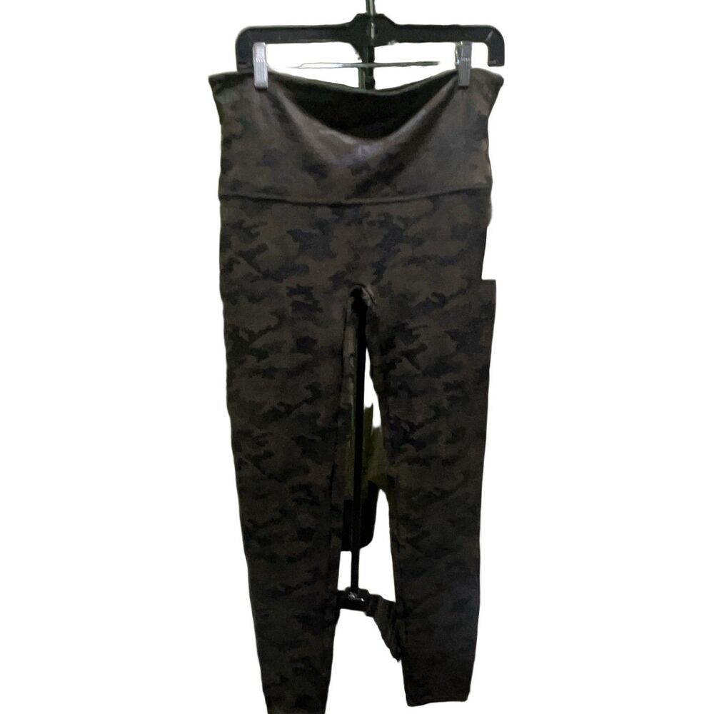 SPANX Faux Leather Camo Leggings Women's 1X Plus High Rise Stretch Green Ankle